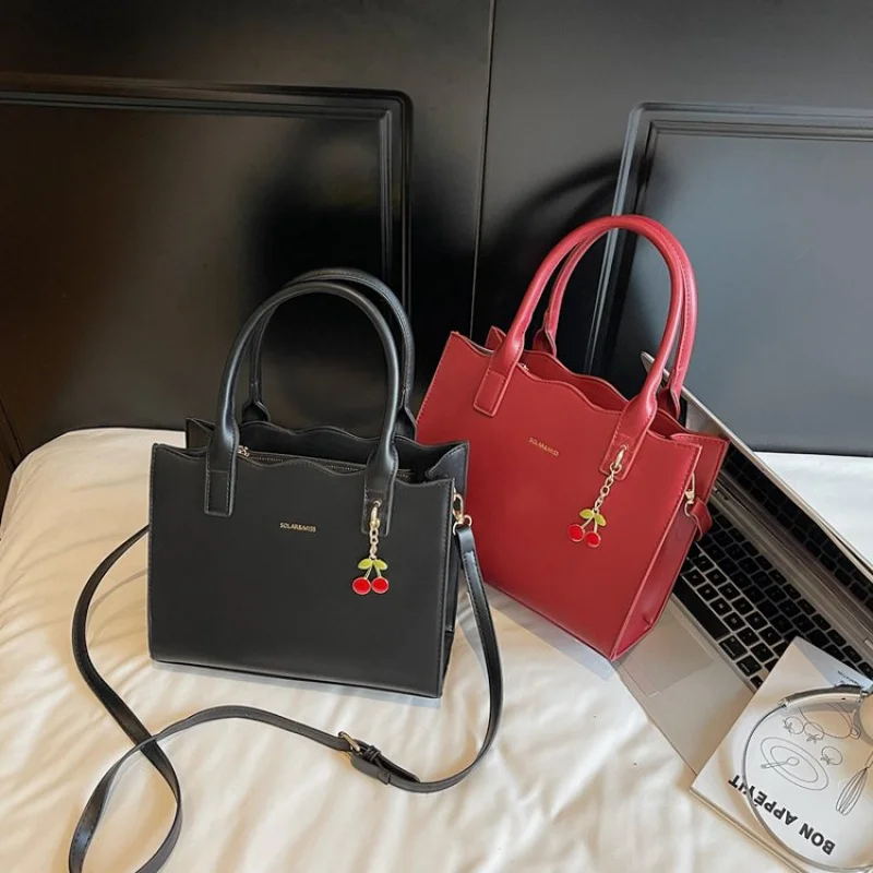 

Famous Designer Crossbody Bag Women's Leather, Shoulder Option Messenger Style Handbag Luxury Brand