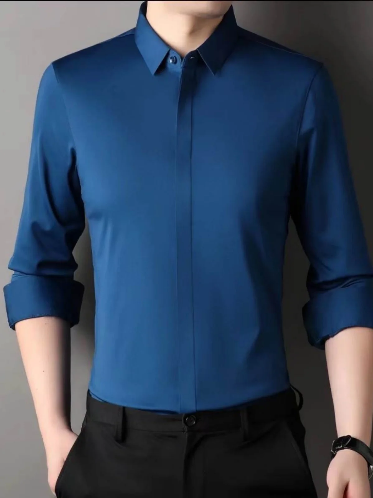 

High Fashion Men's Double-Closure Shirt Anti-Wrinkle No-Ironing Required Seamless Business Shirt for Autumn from Paul Zoufanti