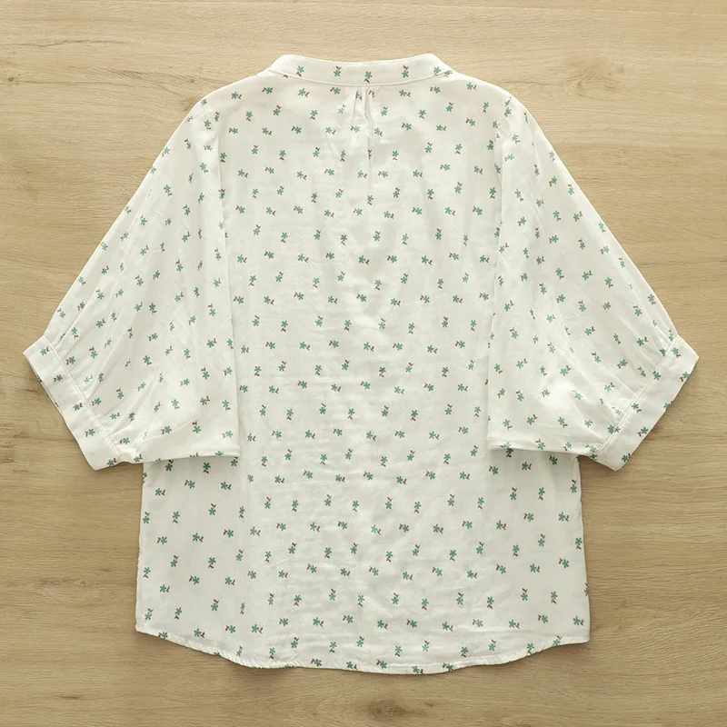 قميص صيفي جديد بأكمام تشبه جناح الخفّاش من القطن لعام 2025، بلوزة فضفاضة متعددة الاستخدامات مطبوعة برقبة دائرية للسيدات من Mori Girl T57123CC