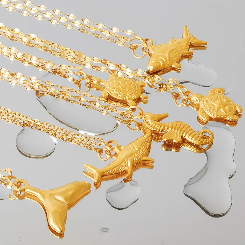 No Fade Stainless Steel Ocean Animal Necklaces For Women Men Accessories Real Gold Plated Shark Fish Tail Turtle Pendant Jewelry