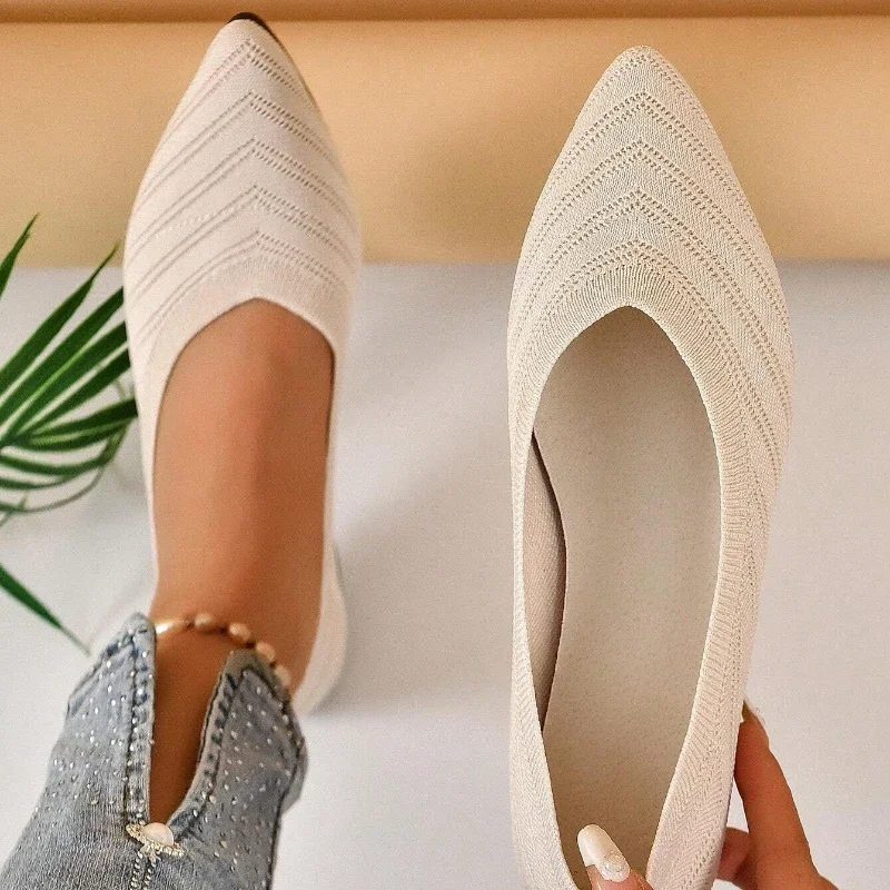 Women\'s Pointed Toe Flat Shoes Solid Color Knitted Slip on Shoes Casual Breathable Ballet Flats Women Flat Shoes Loafers Women