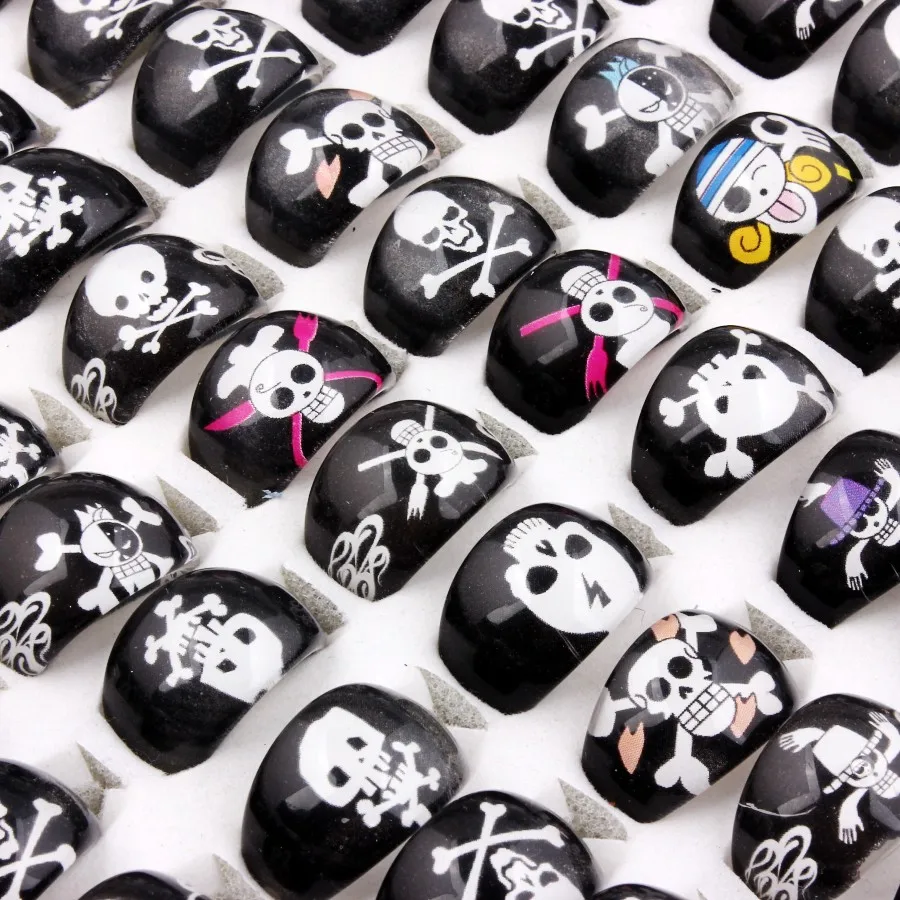 Wholesale Lots 20pcs Men\'s Skull Skeleton Black Resin Lucite Children/Kids Rings