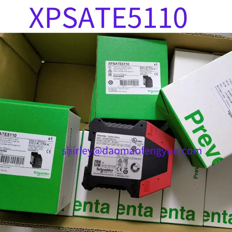 

Brand New Original Safety relay XPSATE5110