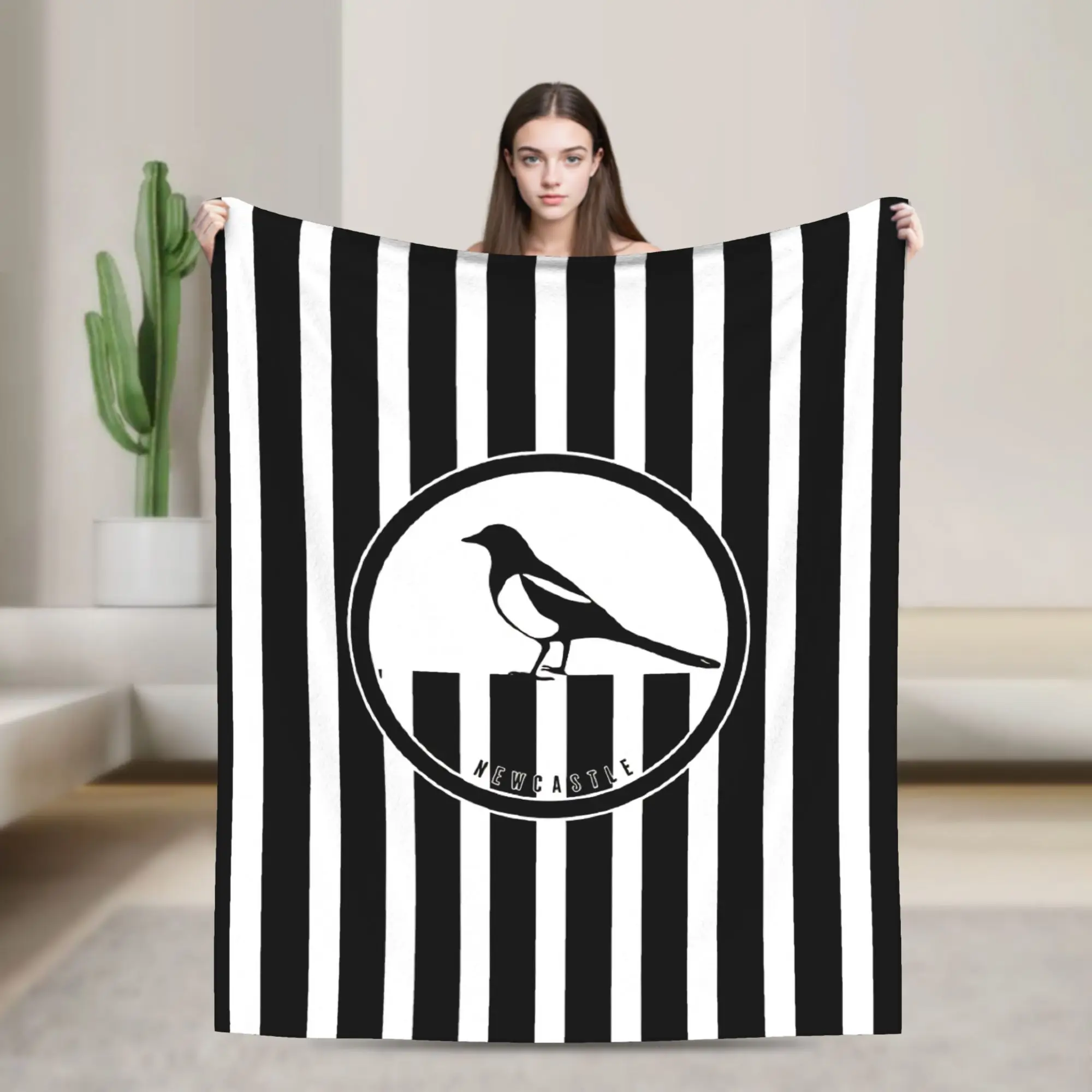 Newcastle Magpies Poster Blanket  Warm Soft Fashion Plush Throw Blanket For Students Couch Bed Flannel Bedspread Bed Cover