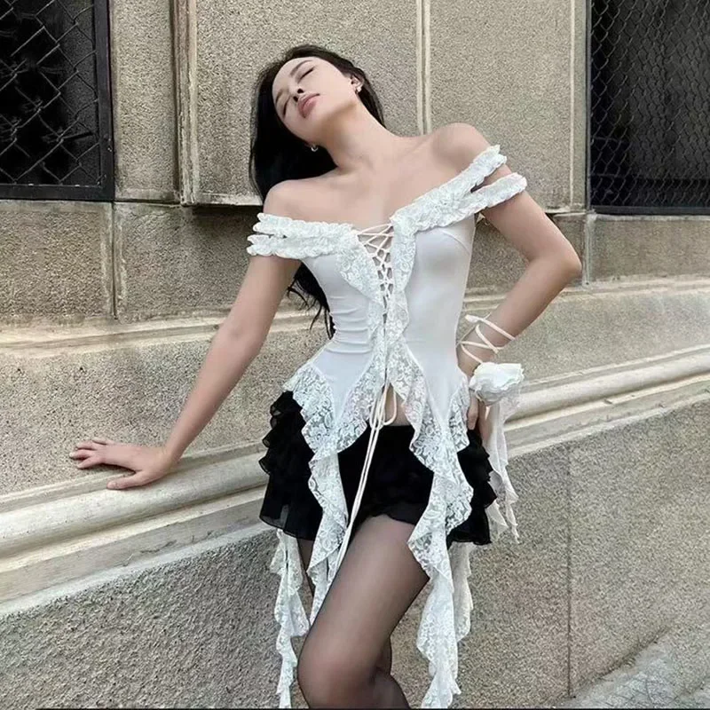 

Lace Splicing Tassels Crop Tops Fashion Ruffles Slash Neck Slim T Shirt Summer New Boho Holiday Beach Lace Up Tees ZT701