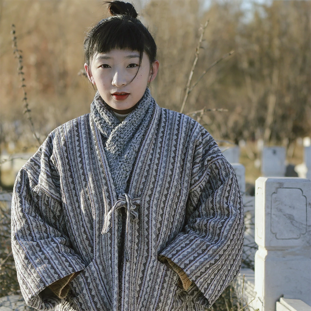 Casaco Feminino de Inverno Est - Traditional Winter Japanese Clothing avaliação e preço