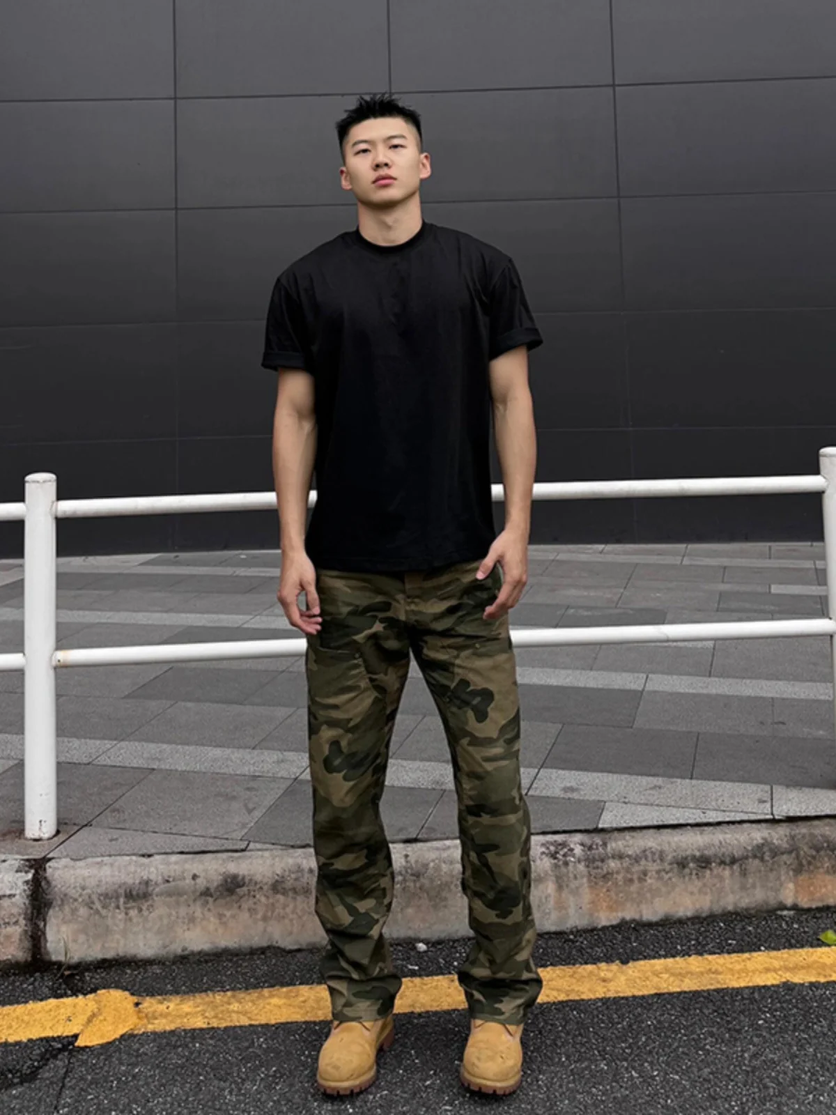 

Camouflage Jeans Men's Summer High-End Feeling Logging Work Pants American High Street Vibe Straight Leg Jeans Rivet Design