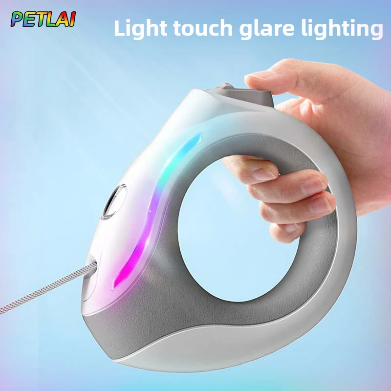 مقود دائري خالي من اليدين للكلاب قابل للسحب أوتوماتيكيًا نمط جديد ملون للتنفس خفيف للكلاب للمشي ليلاً