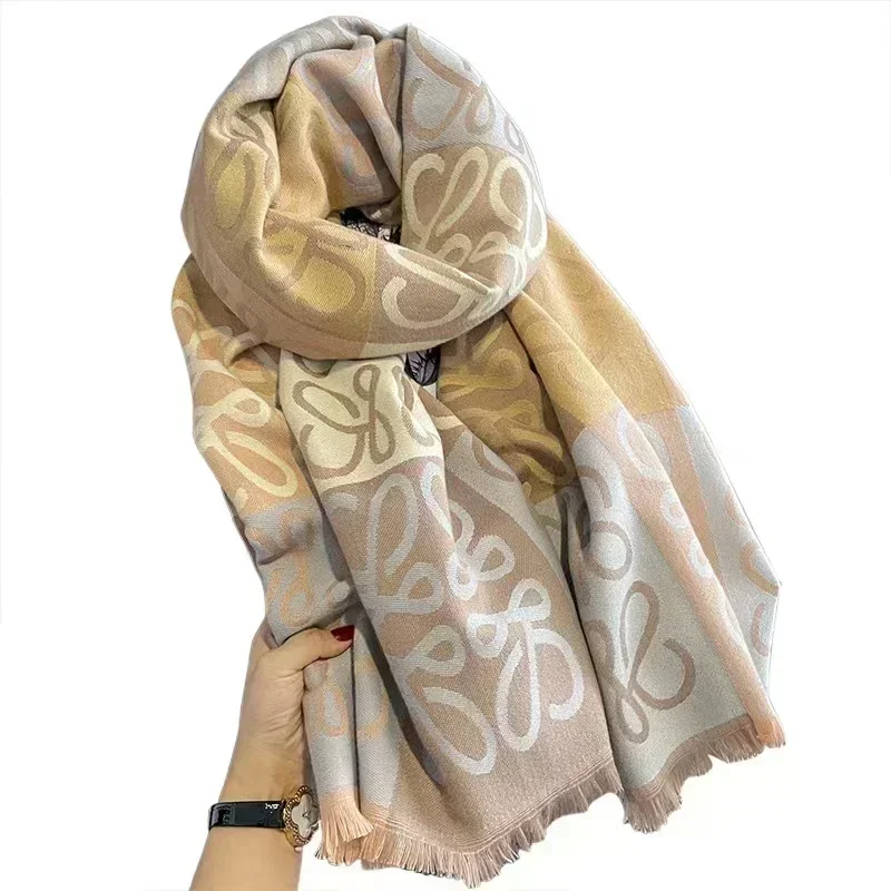 2024 New Europe Version Fashion Hair Scarf Senior Sense Office Thick Warm Shawl for Women Both Casual and Versatile Bib