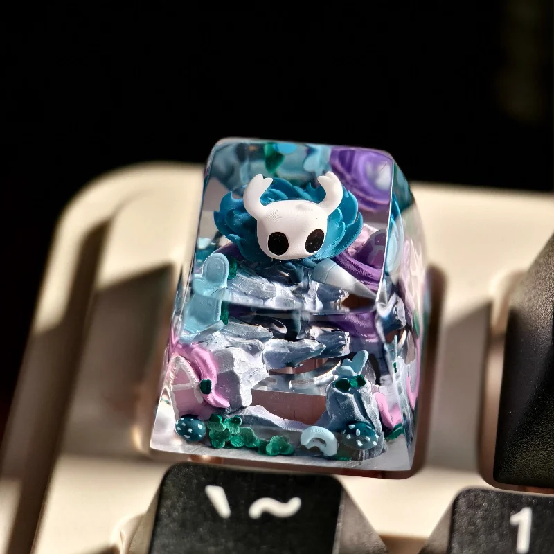 

Hollow Knight Esc Keycap Resin 3D Handmade Customizable Transparent Mechanical Keyboard Accessory Personalized Gaming Key Caps