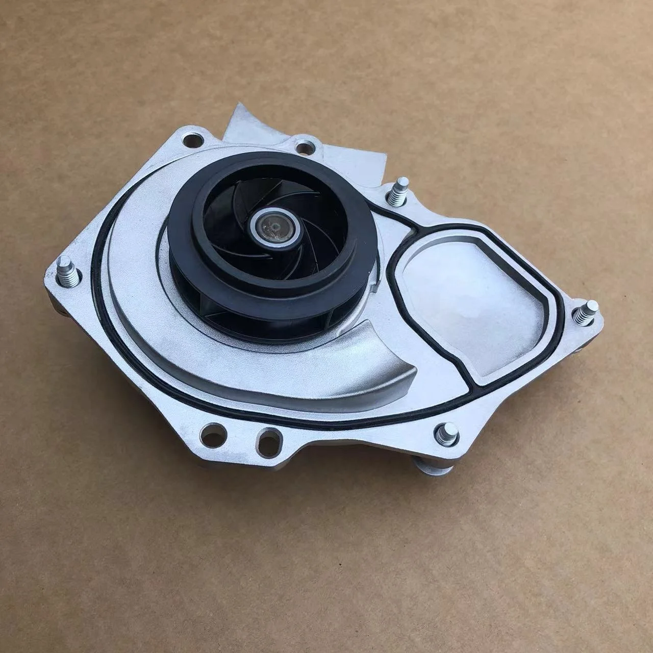 Per B8 Q5 A4 EA888 06K121009K 06K121009 06L121011 06L121011F Testa della pompa dell'acqua di alta qualità 06K121011