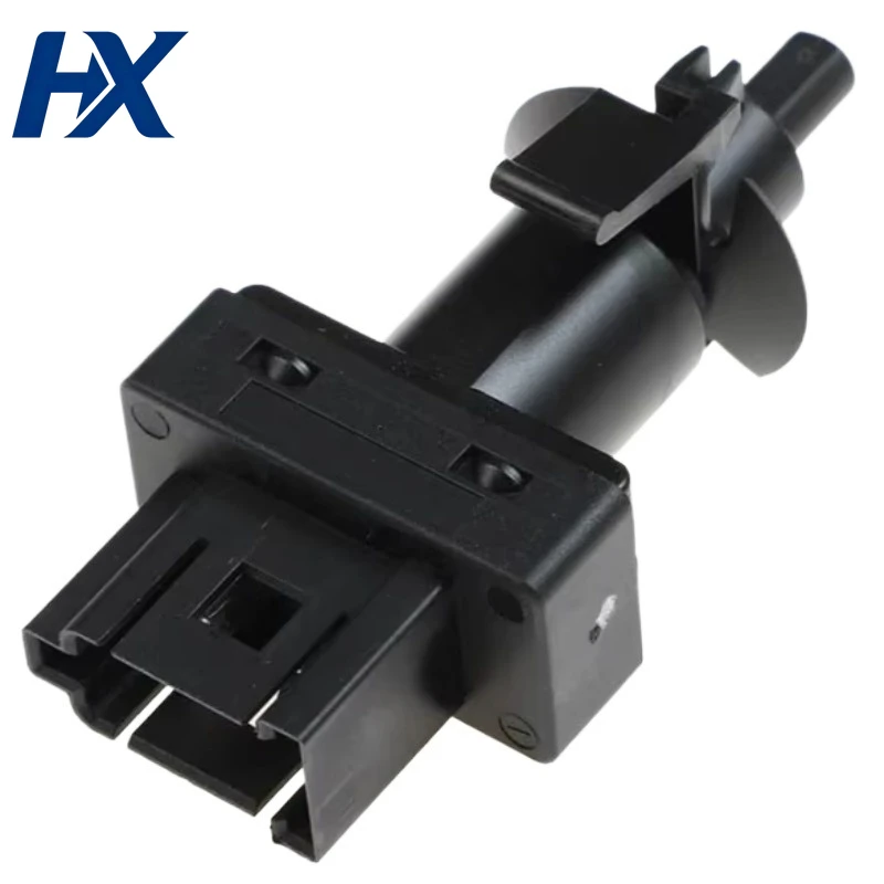 

0065451014 A0045452114 Car Accessories Brake Clutch Pedal Sensor For Mercedes Benz Sprinter 901 902 903 906 OM611 OM612 M111