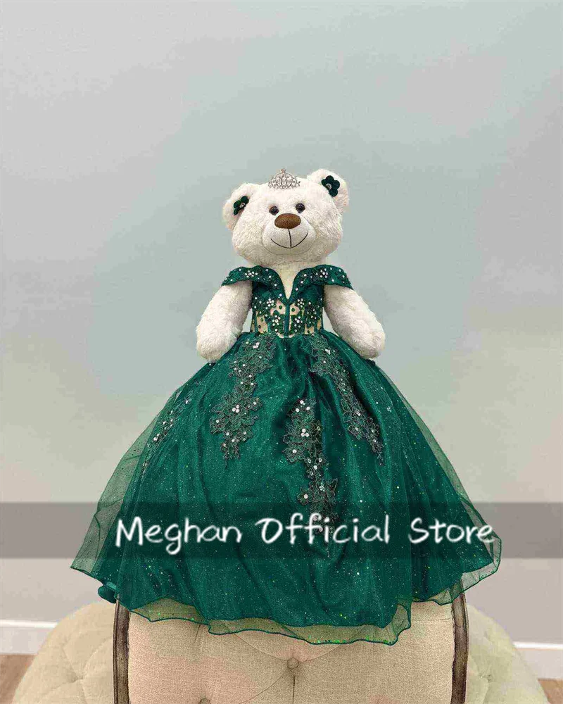 Vestido de oso de peluche verde oscuro con hombros descubiertos, enlace especial para Quinceañera personalizado, exquisitos apliques de cuentas