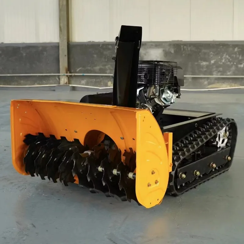 High-top, high-horsepower crawler snow plow Road robot Remote control snow blower, convenient for winter cleaning