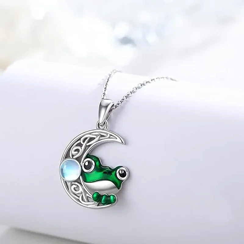 New Technology Fashion Cute Fairy Tale Exclusive Design Earrings Green Frog Hollowed Out Moonstone Embellished Animal Necklace