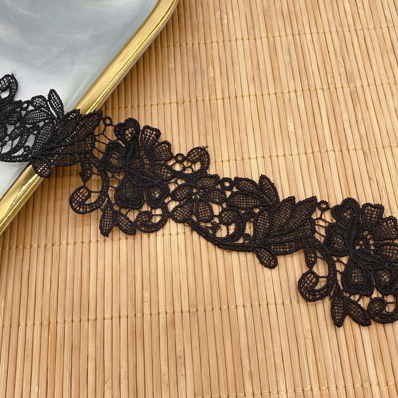 15Yards 5.3cm Width Shiny Black And White Hollow Flower Venise Diy Venice Lace Clothing Accessories Of Various Garment,Bra.Skirt