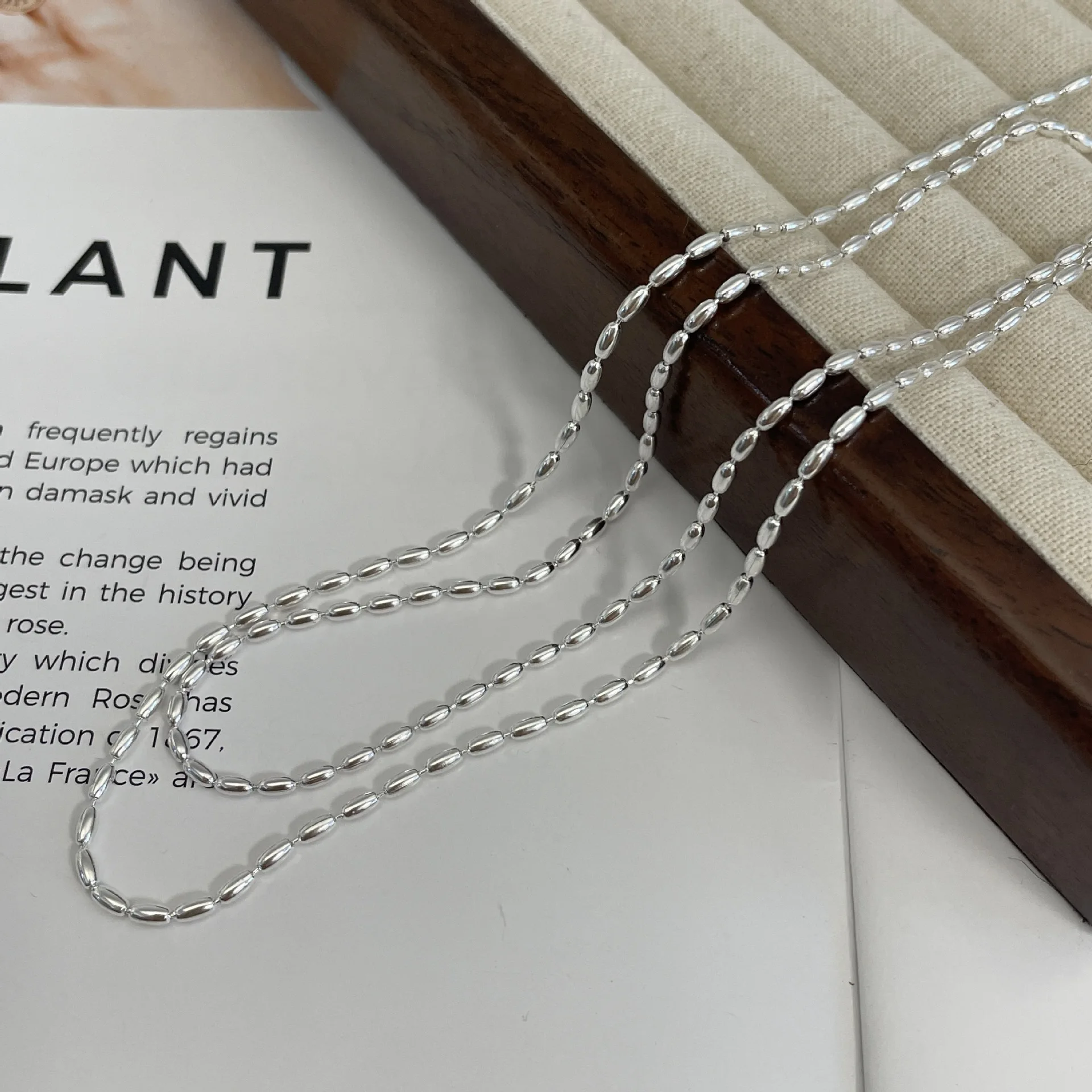 [Cciris.Com] S925 Silver Olive Bead Necklace  Minimalist Stackable Hypoallergenic Wholesale Dainty Layering Jewelry for Women
