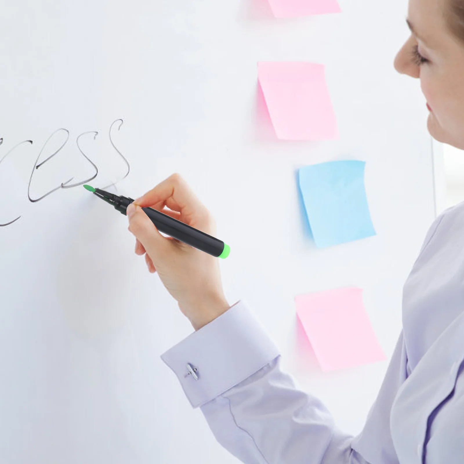 

12Pcs Liquid Chalkboard Markers Colored Pens Portable Smooth Writing Chalk Pens for Glass Board Acrylic Wall Blackboard