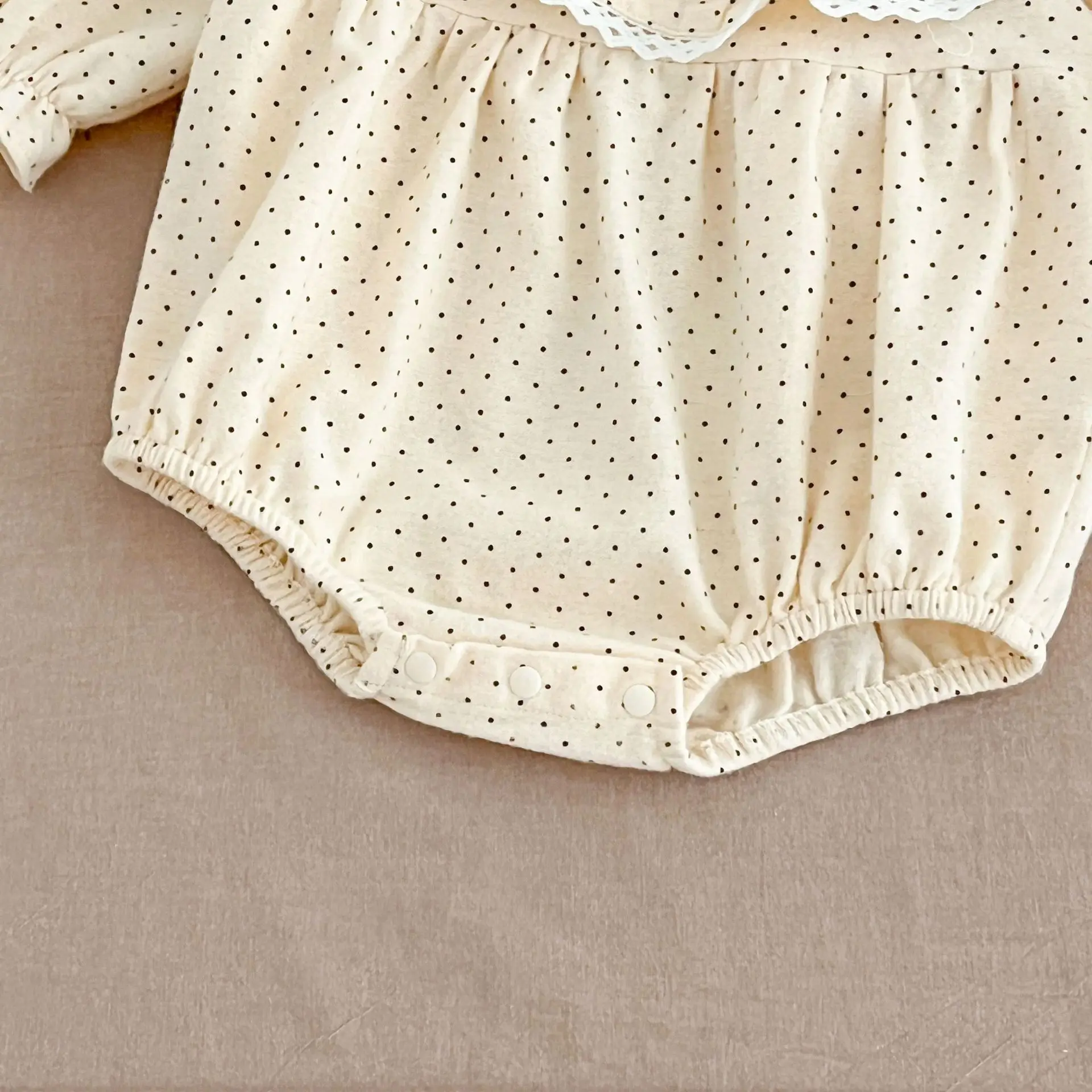 Neue Weihnachten Kleinkind Baby Mädchen Strampler Lange Ärmel Grid Strampler Herbst Neugeborenen 0-24M Spleißen Infant Baby mädchen Rot Overall – Detail 30