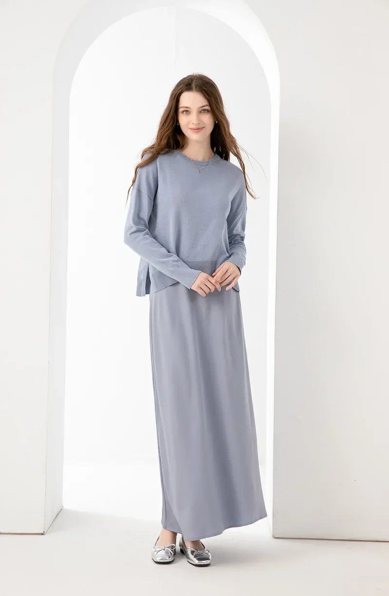 

AS 2024 spring summer elegant graceful woman clothing loose fitting knitting top+matte satin skirt with lining ( ship in 1 day）