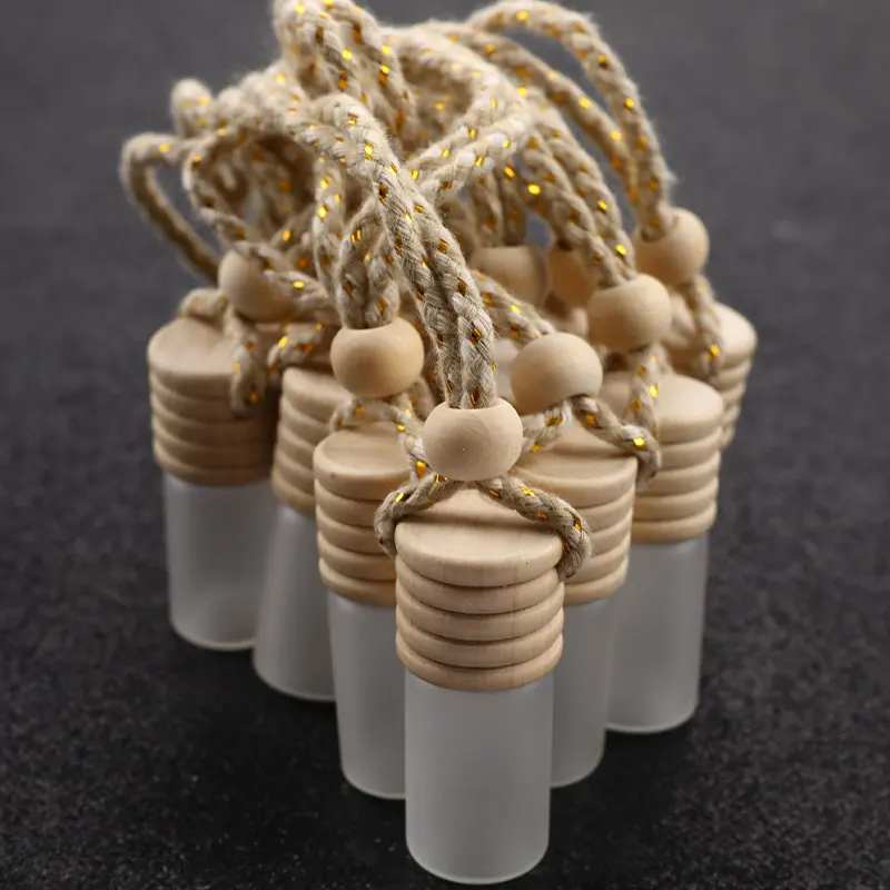 

New 10pcs 5ml Empty Car Air Freshener Pendant Perfume Glass Bottle With Wooden Caps Refillable Essential Oil Diffuser Bottle
