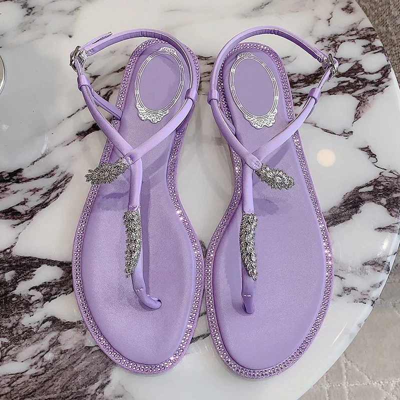 Clip Toe Narrow Band Sandals Women Crystal Buckle Decor Fashion Brand Beach Flip Flops Thong Shoes Flat Heel Ladies Casual Shoes