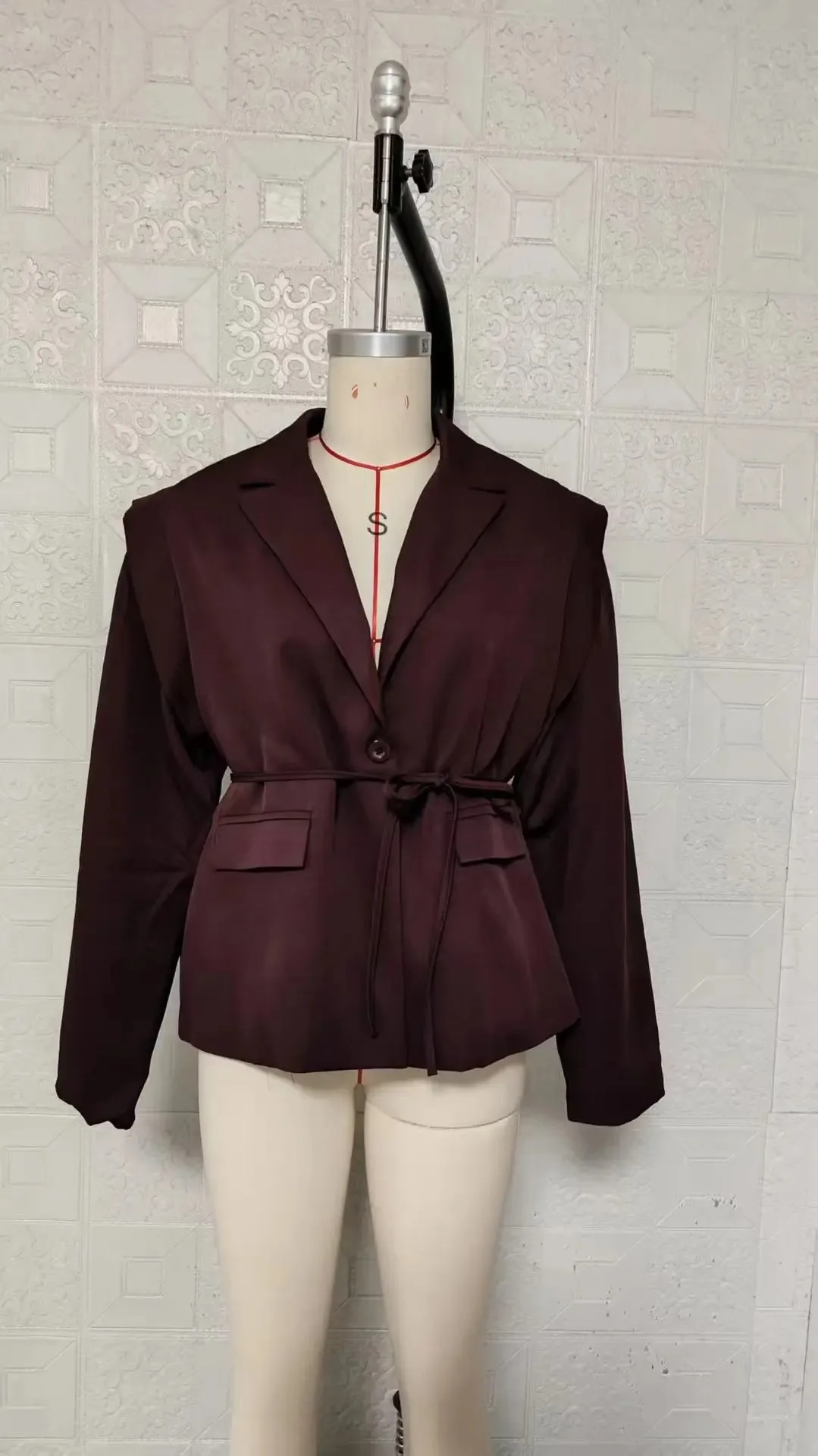 

Elegant Floral Print Blazer Outerwear With Belt Women's Casual Lapel Long-Sleeve Shoulder Pads Jacket Loose Fit Outfit For Woman