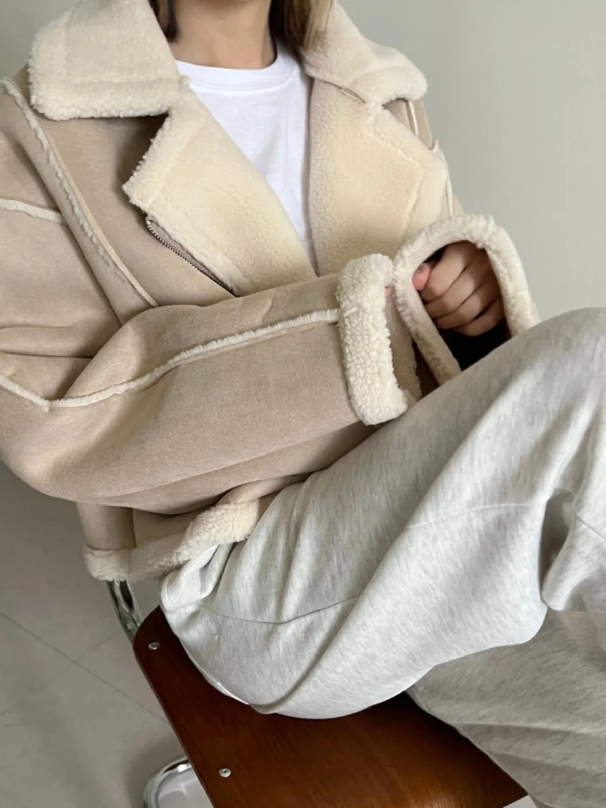 

Women's Chic Fur-Lined Oversized Collarcoat Winter New Sle Retro High-End Design Trendy Top Long Sve Zipper ort Coat