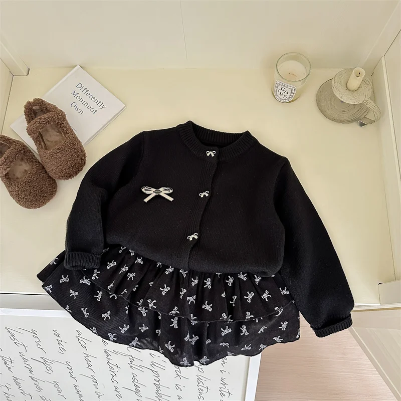 Girls' Knot Knitted Cardigan Short Skirt Set Korean Style Fashionable Jacket Cake Skirt Trendy Autumn Outfit for Kids