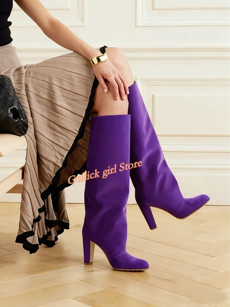 

Оранжевые бархатные сапоги до колена на блочном каблуке с круглым носком, подиум 2026, зима-осень, женские модельные туфли без шнуровки, однотонные, фиолетовые, черные