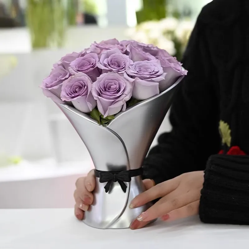 

Handheld Flower Bouquet Holder, Flower Bucket, Floral Box, Rose Flower Packaging Box, Artistic Vase