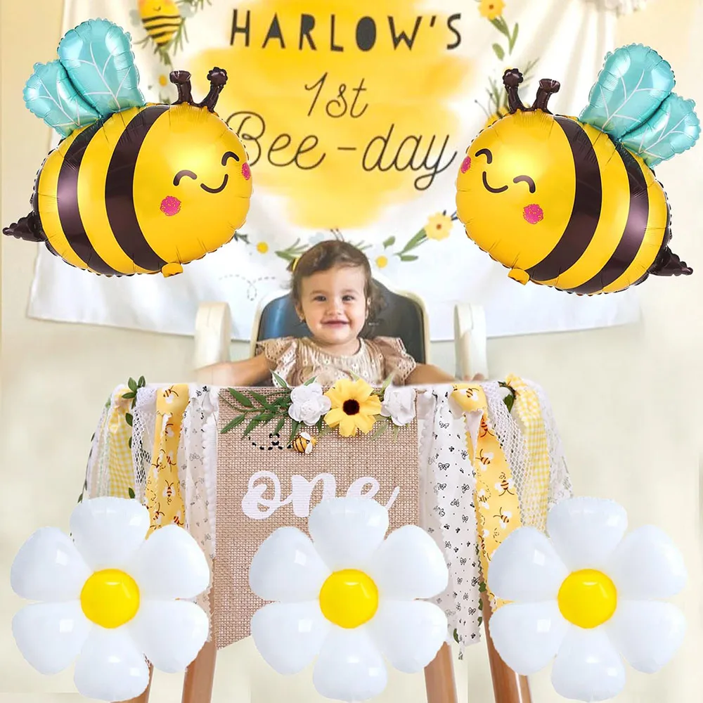 6 Pieces of Bee Balloon and Daisy Flower Balloon Bumblebee Aluminum Foil Polyester Film Balloon Suitable for Bee Theme Birthday Party Supplies