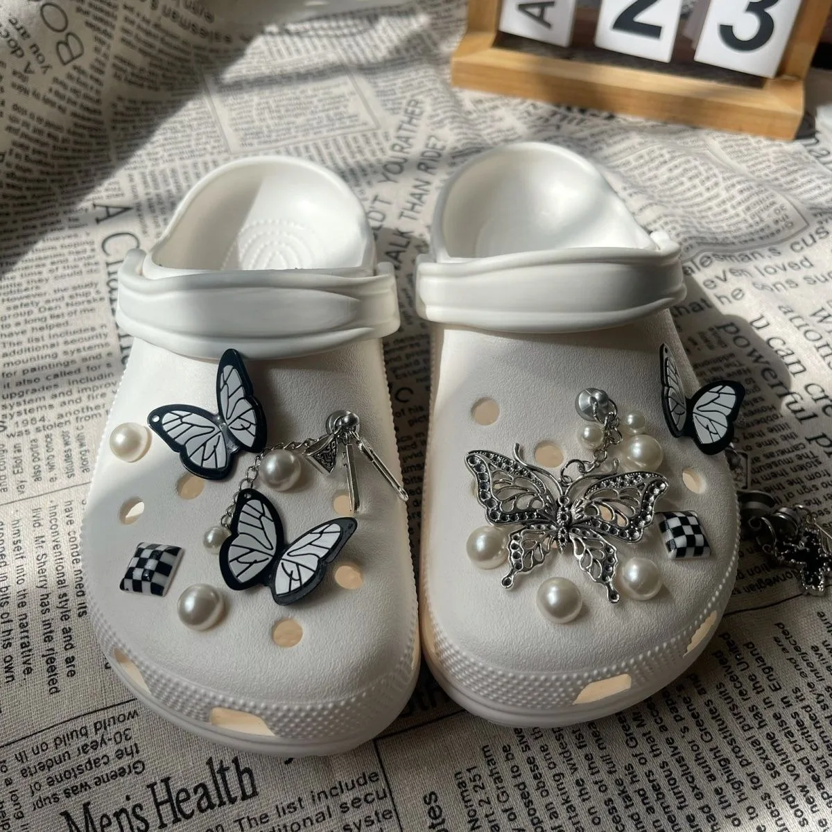 

Silver Butterfly Series Charms for Crocs Beautiful Adornment for Clogs Sandals Elegant Footwear Decoration DIY Ins Popular Gift