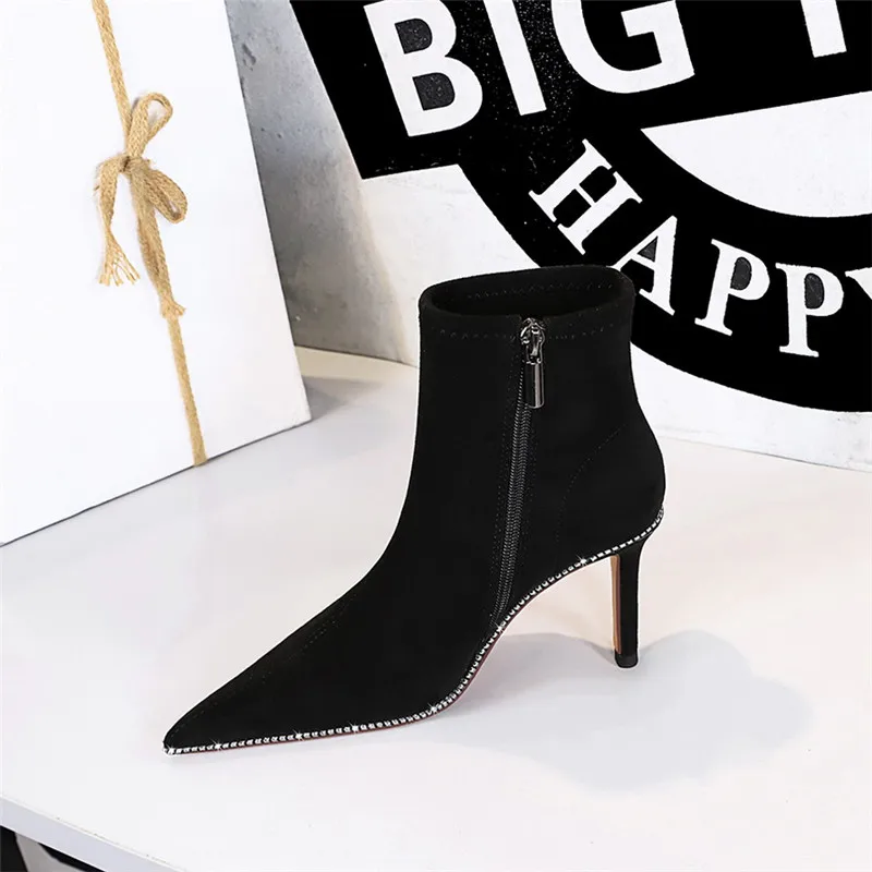 

2023Women Boots Flock Ankle Boots Spring Autumn Women Boots Zip Basic Pointed Toe Thin Heels Party Women's Shoes