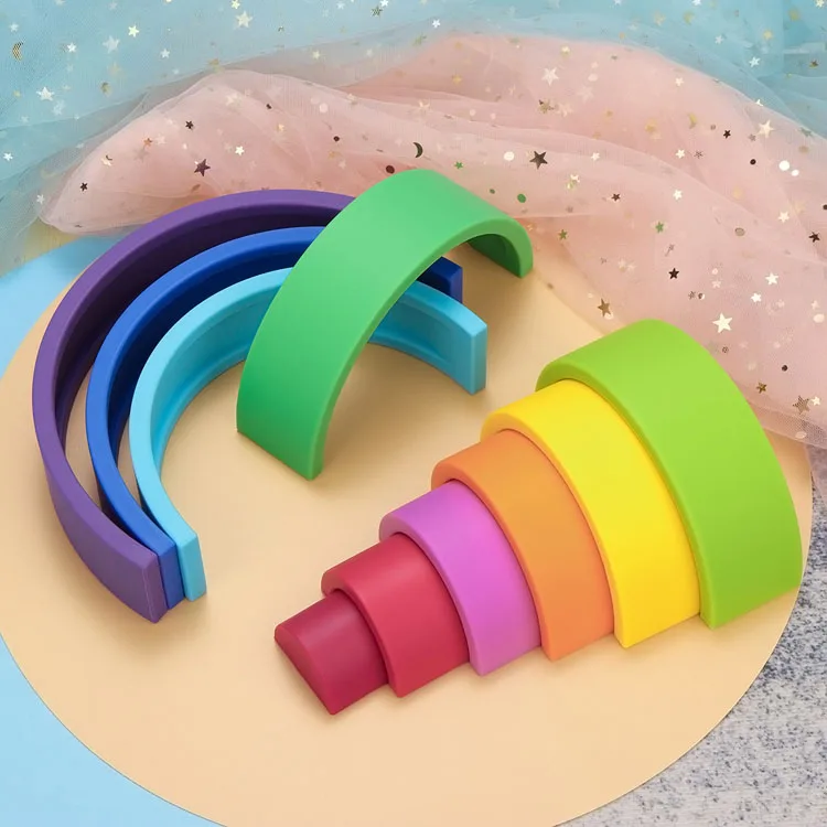 10Pcs/Set Baby Silicone Building Block BPA Free Rainbow Soft Block 3D Educational Montessori Stacking Toys Baby Teether Gift