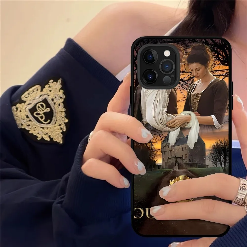 OUTLANDER TV Jamie Fraser Sassenach Phone Case For IPhone 15 8 7 6 6S Plus X SE 2020 XR XS 14 11 12 13 Mini Pro Max Mobile Case