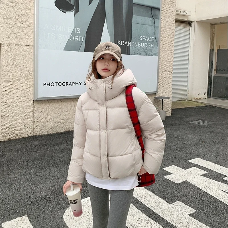 

2025 Fashion Autumn Winter Parka Women Short Cotton-padded Jacket Thicken Warm Hooded Coat Student Casual Loose Bread Outerwear