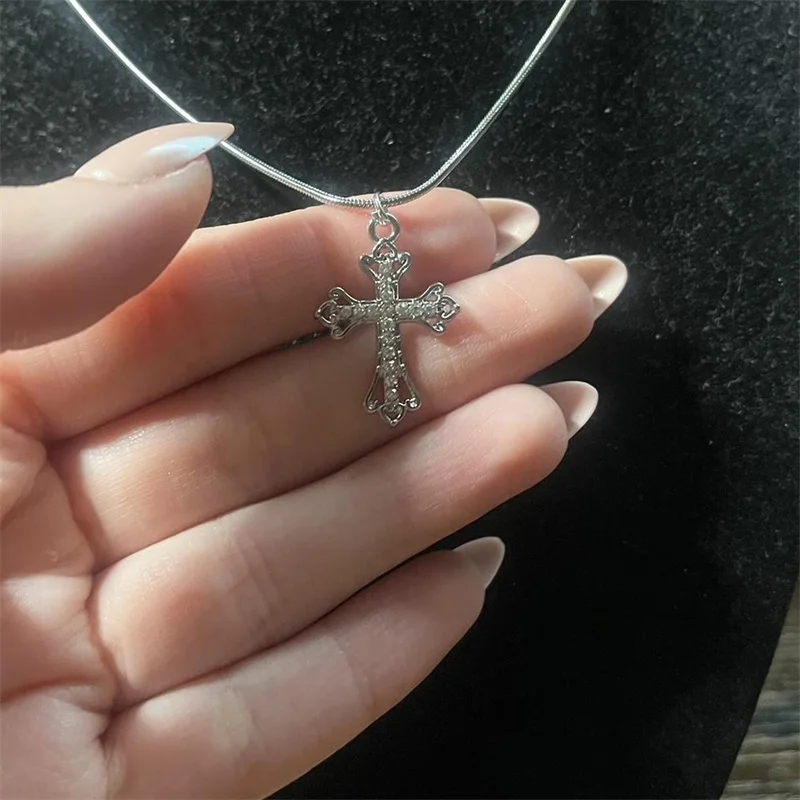 اليدوية Y2K القوطية الفولاذ المقاوم للصدأ ثعبان الحبل قلادة مع قلادة الصليب حجر الراين الصغيرة #4