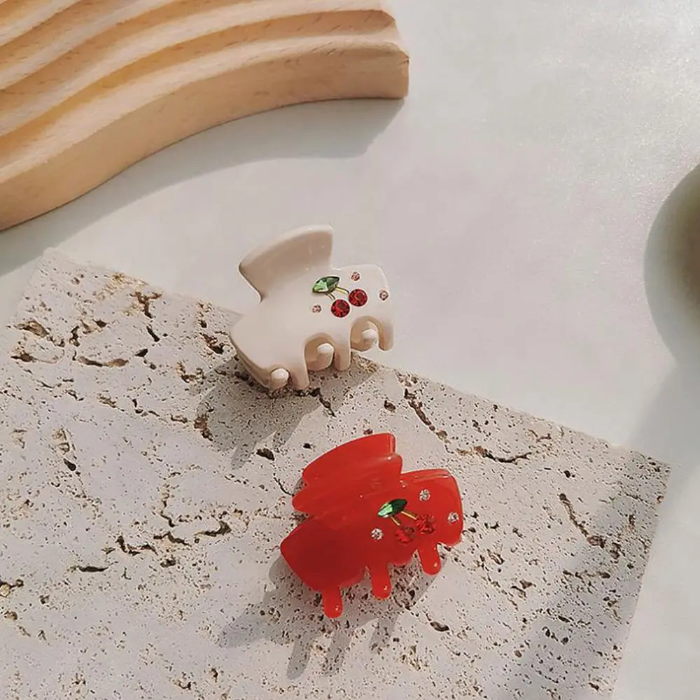 Aksesoris Rambut Korea Romantis Jepit Rambut Ceri Akrilik Jepit Rambut Wanita Hiasan Kepala Cakar Rambut