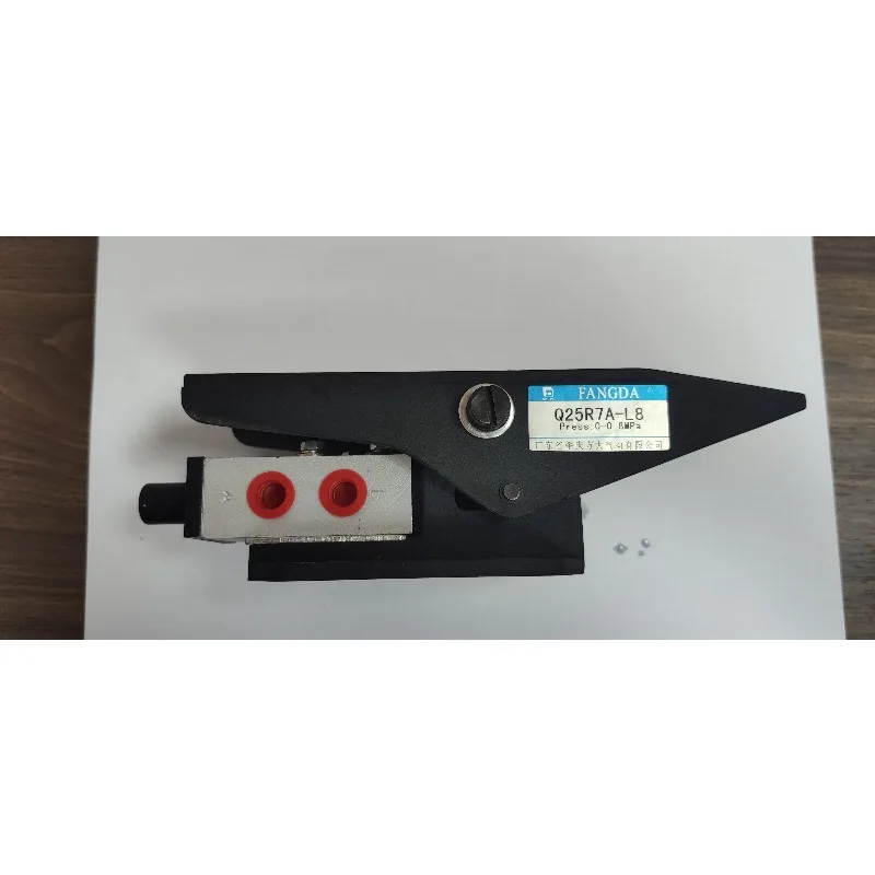 Fangda Q25R7A/Q23R7A series foot-operated manual reversing valve pneumatic switch