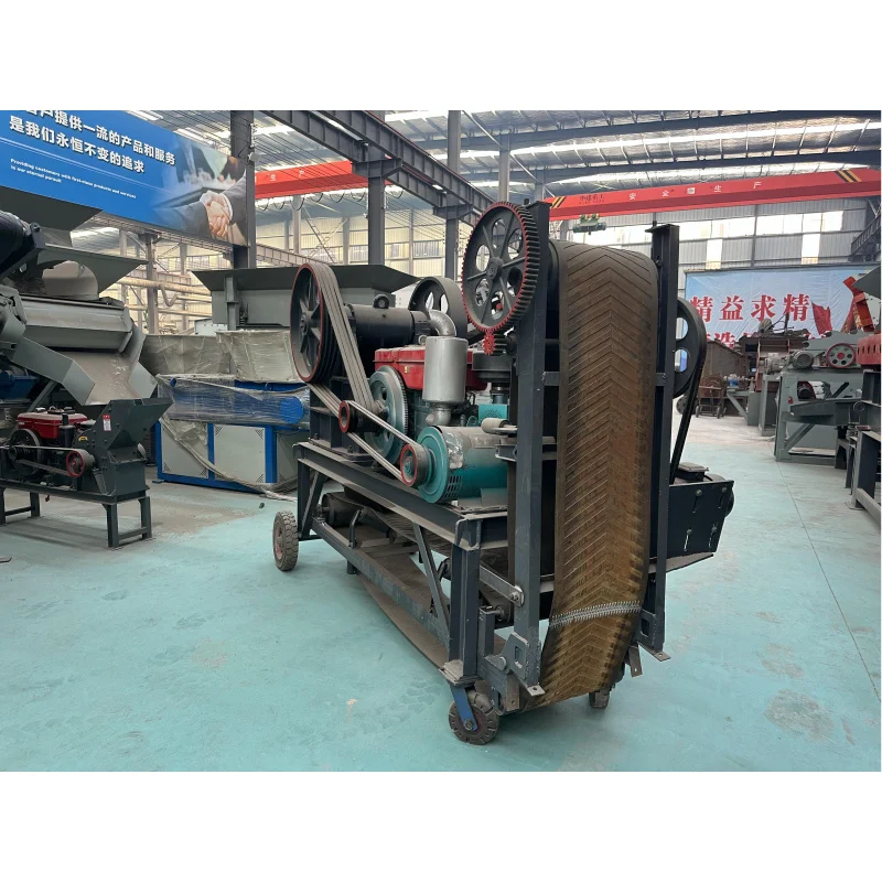 ماكينة كسارة حجر الفك المحمولة عالية الجودة محرك المحرك الزاحف نوع Max.40T/H تستخدم لنفايات البناء الخام