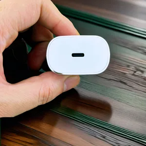 6 최고의 판매 Mofit Power Bank -№6