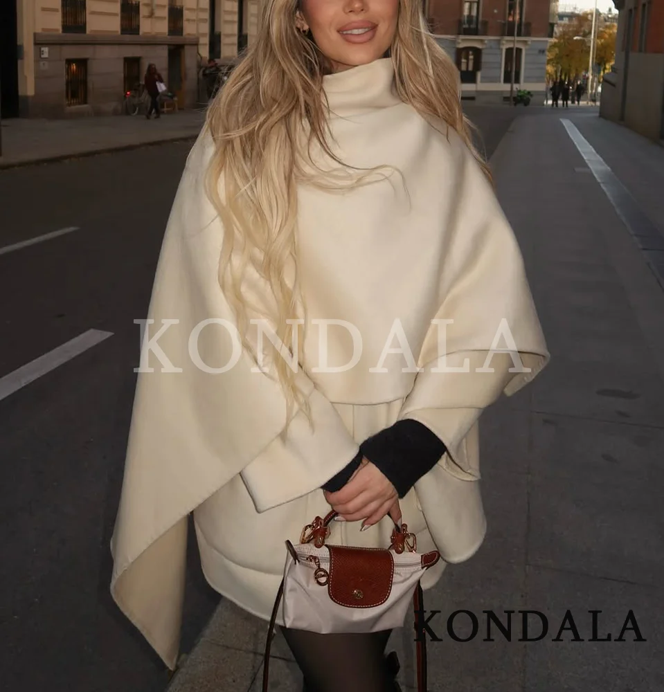 เสื้อคลุมผ้าคลุมไหล่สีเบจแบบหรูหราของ KONDALA เสื้อคลุมผ้าผสมสำหรับผู้หญิง มีกระเป๋า เสื้อคลุมทรงหลวม สไตล์เคป แฟชั่นฤดูใบไม้ร่วง-ฤดูหนาว 2026 เสื้อคลุมผู้หญิงสไตล์ไฮสตรีทสุดอินเทรนด์