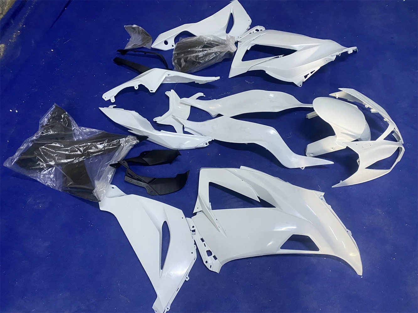 For Ninja 636 ZX6R ZX-6R ZX 6R 2013 2014 2015 2016-2018 Motorcycle Fairing Kit Plastic Injection Body Full Bodykits unpainted