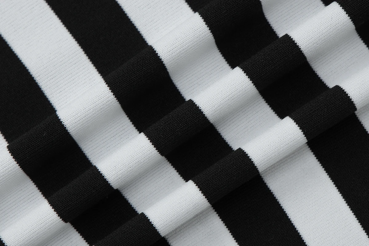 Hugcitar Modisches Langarm-Crop-T-Shirt mit Streifendruck, Sexy Figurbetont, Herbst-Damenkleidung, Streetwear, Party, Club, Großhandel – Detail 11