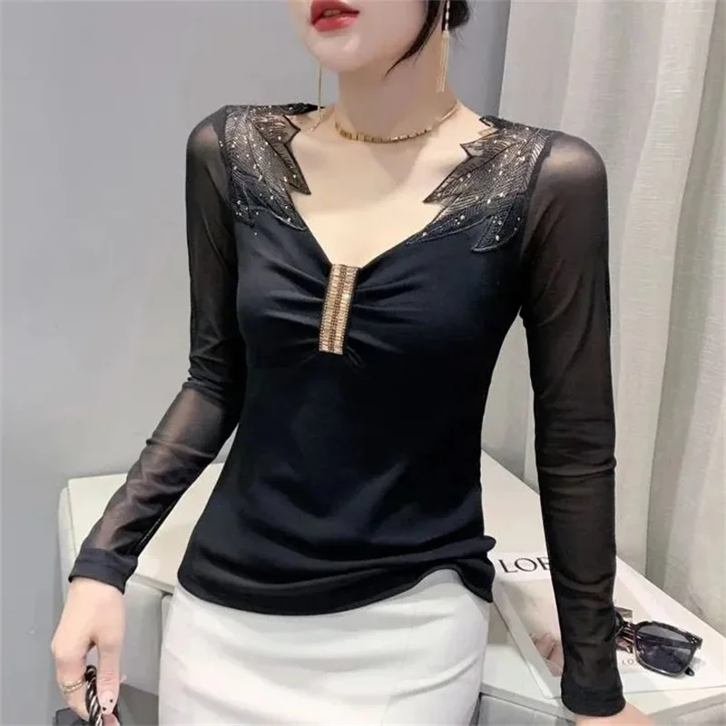 Spring  Autumn Maple Leaf Design New V-neck Mesh Fashion Hot Diamond Folded Shirt Women's T-shirt Top Long Sleeve Bottom Shirt