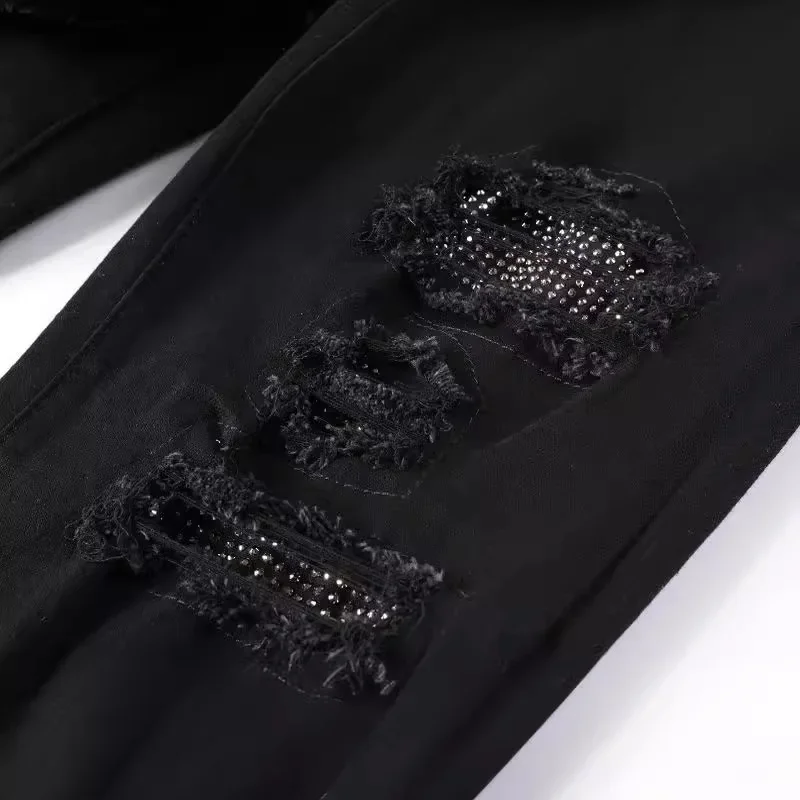 유럽과 미국의 개성 하이 스트리트 패션 트렌디 남성 청바지, 찢어진 다이아몬드가 박힌 슬림핏 탄성 슬리밍 청바지