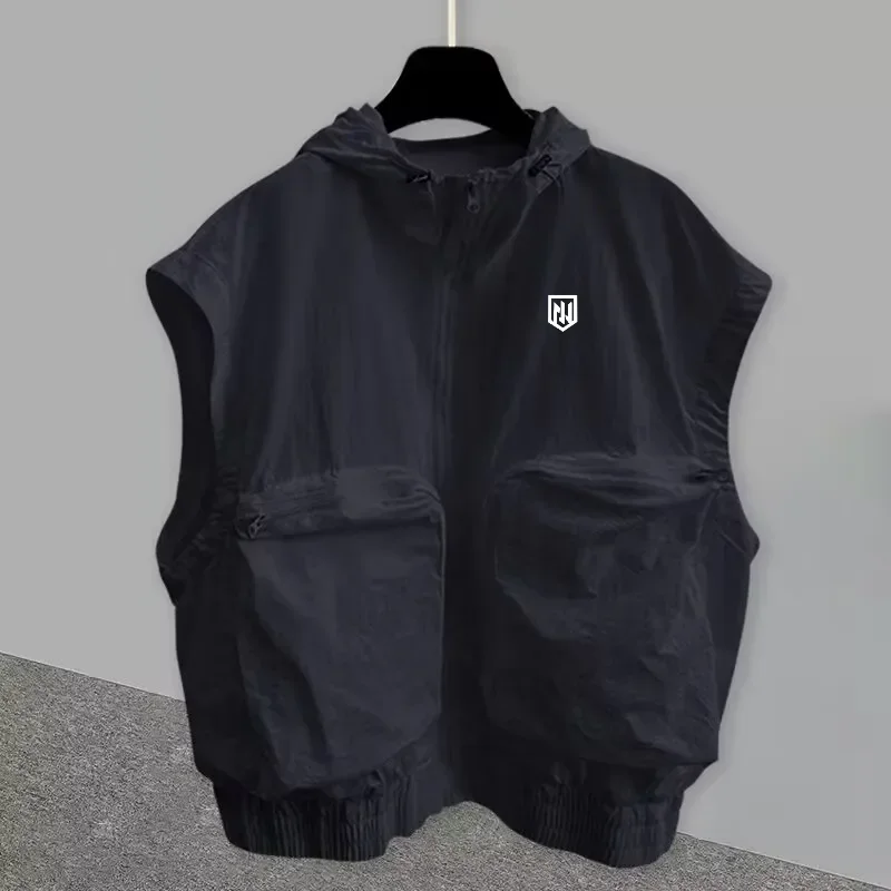 Men's Zipper Hooded Sleeveless Golf T-Shirt Three-Dimensional Pocket Design Sense Summer Fashion Outer Wear Golf Vest for Men