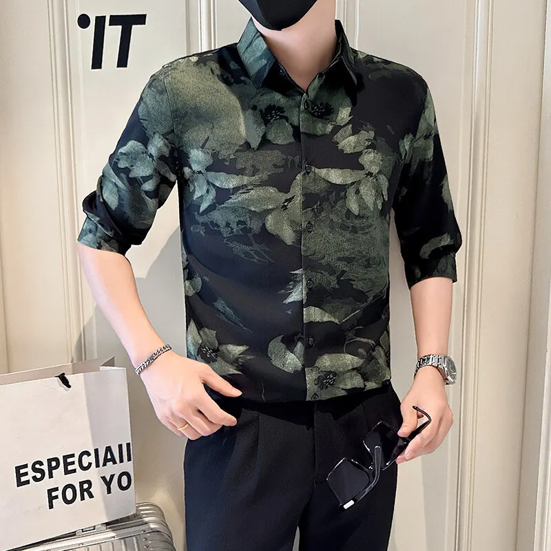 Retro Luxury Golden Flower Print Half Sleeved Men Casual Shirt Summer Fashion Elegant Slim Men's Floral Shirts Tops Streetwear