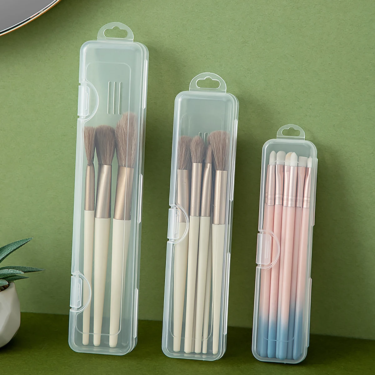 صندوق تخزين فرشاة المكياج المحمول للسفر، قابل لإعادة الاستخدام ومقاوم للغبار، قلم تحديد عيون من البلاستيك الشفاف، منظم تخزين مستحضرات التجميل